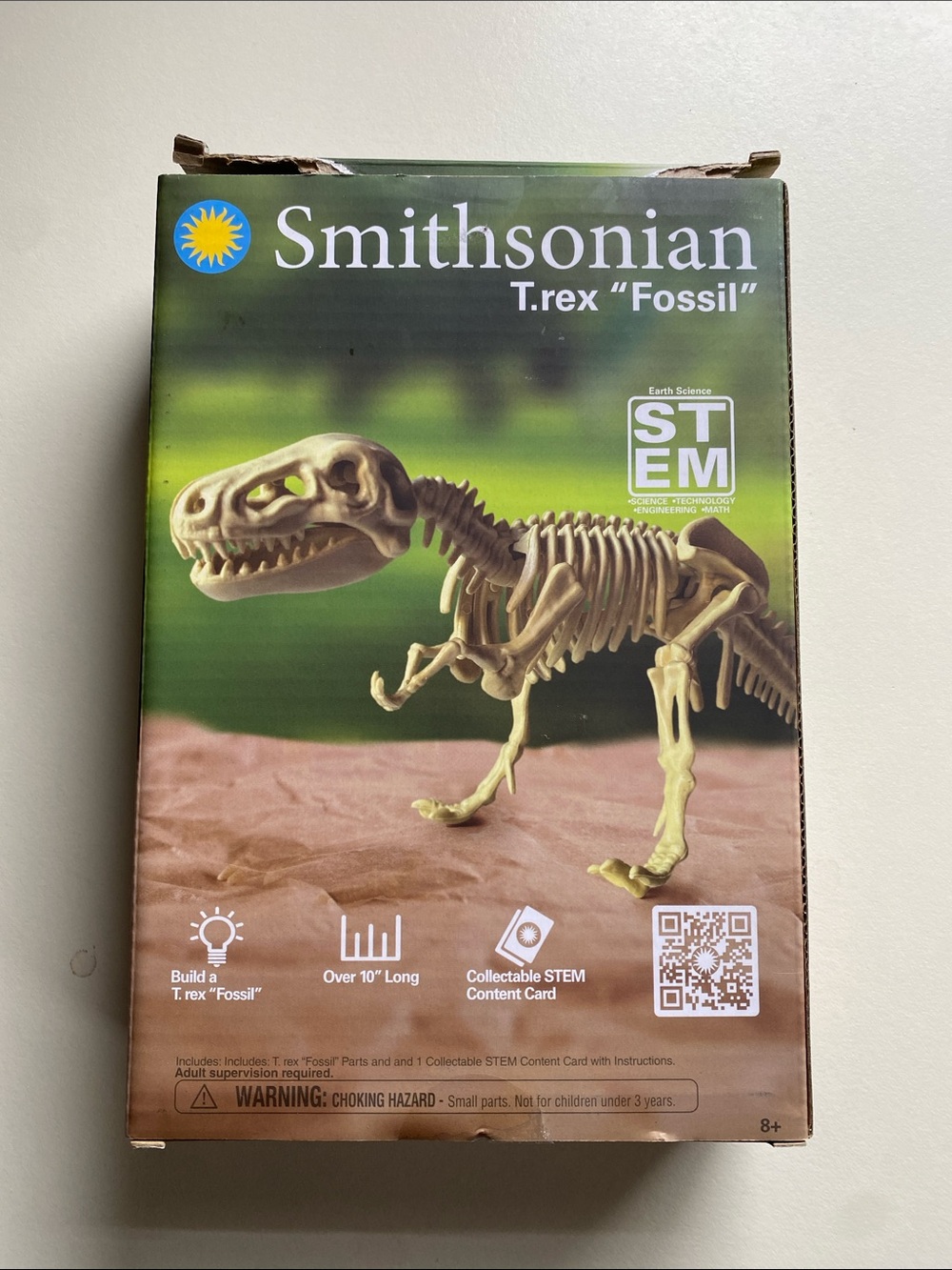Smithsonian T.rex "Fossil" STEM Kit - Tan